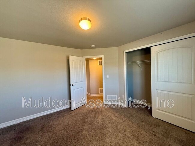 Building Photo - 12765 Winding Glen Ln