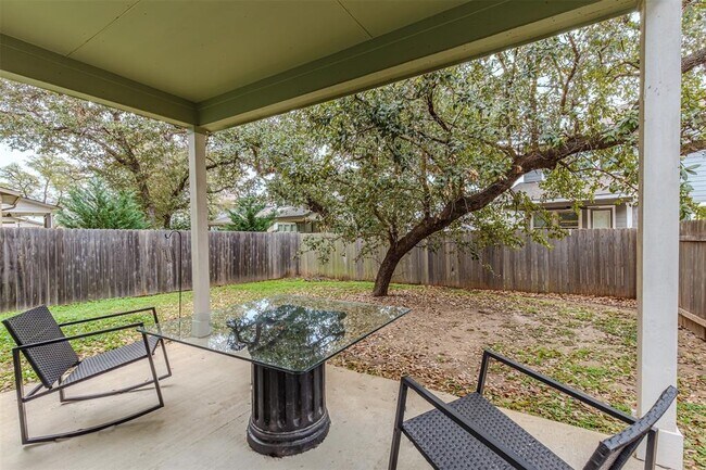 Building Photo - 1123 Winifred Dr