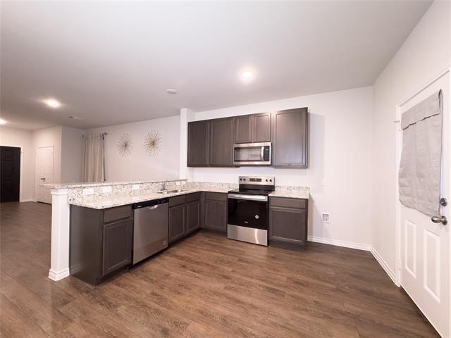 Building Photo - 108 Rosings Pl