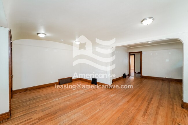 Building Photo - 4668 N 41st St
