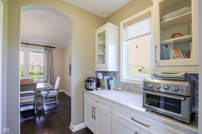 Building Photo - 14375 Trahan Dr