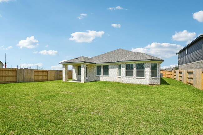 Building Photo - 5423 Kingdom Heights Blvd