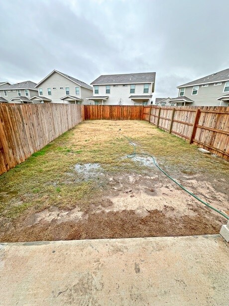 Building Photo - 13823 Enzo Gate