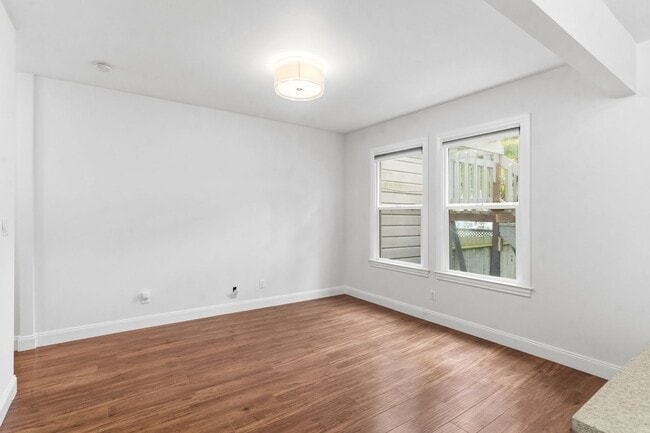 Building Photo - Lovely 2 Bed, 1 Bath Haight Ashbury Flat