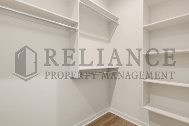 Building Photo - 157 N Gowen St