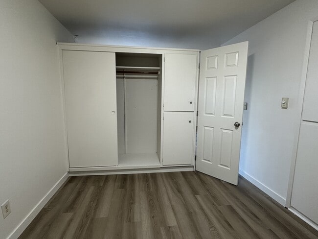 Building Photo - 5926 Fauntleroy Wy SW