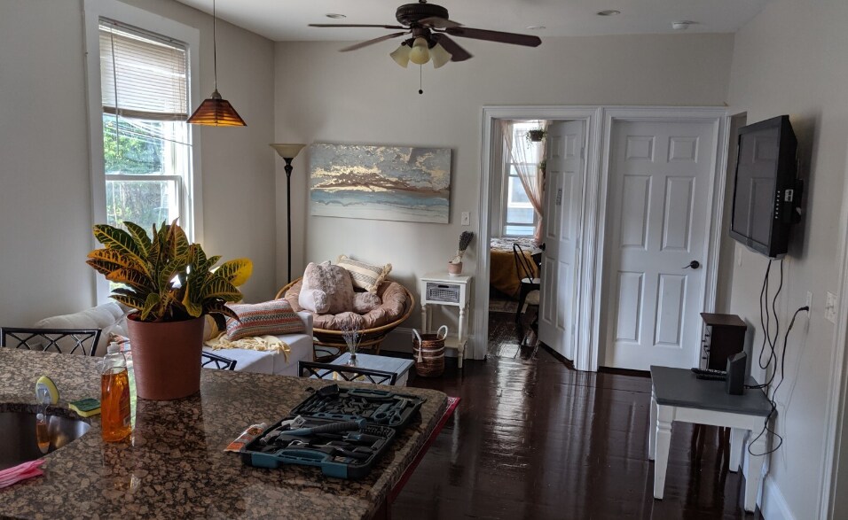 Building Photo - 719 Parker St