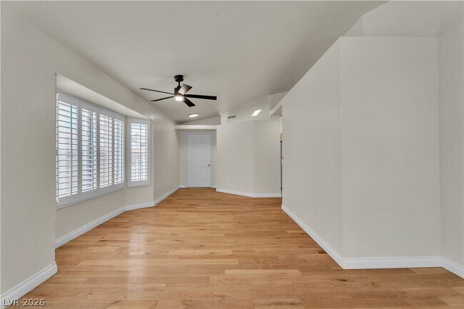 Building Photo - 856 Brass Ring Rd