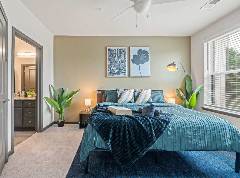 Building Photo - 1540 Dunn Rd