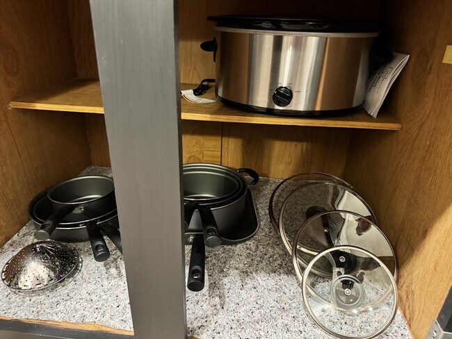 Building Photo - 105 Sky Country Dr