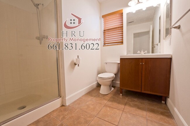 Building Photo - Northwest 4 Bed/3 bath Two-Story