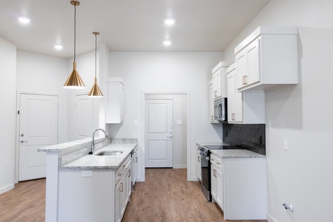 Building Photo - 7024 40th St