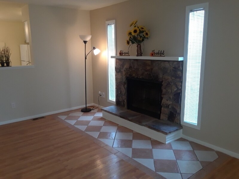 Building Photo - 1854 Zebulon Dr