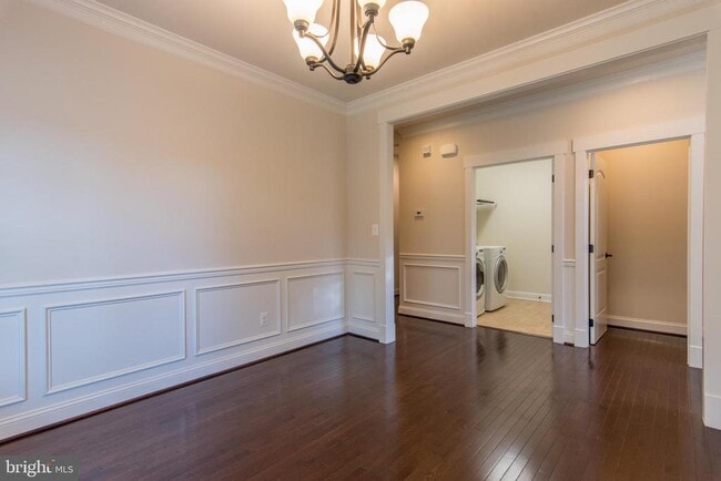 Building Photo - 3209 Gary Ct