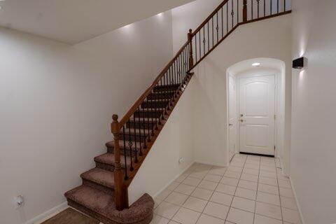 Building Photo - 245 Paseo Gregario