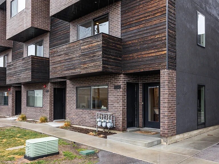 Building Photo - 826 S West Temple