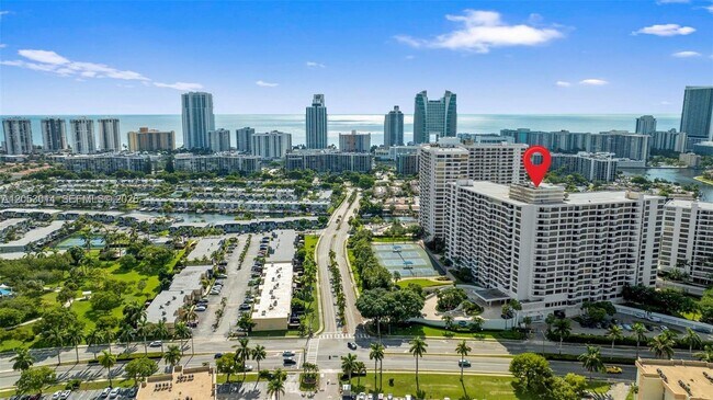 Building Photo - 600 Three Islands Boulevard