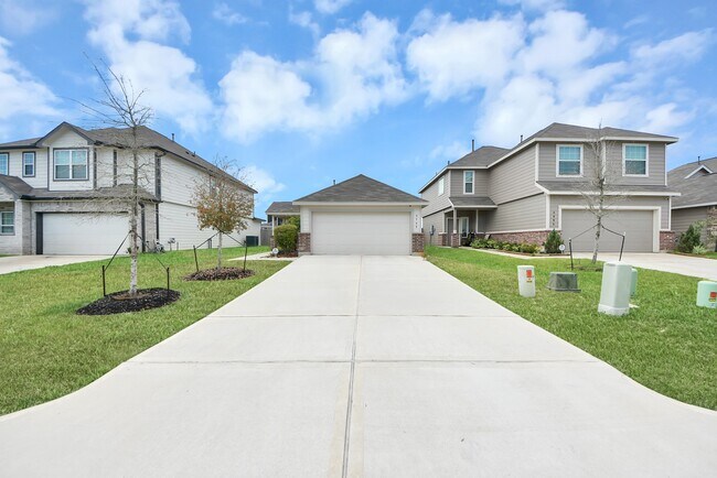 Building Photo - 3702 Cub Dr