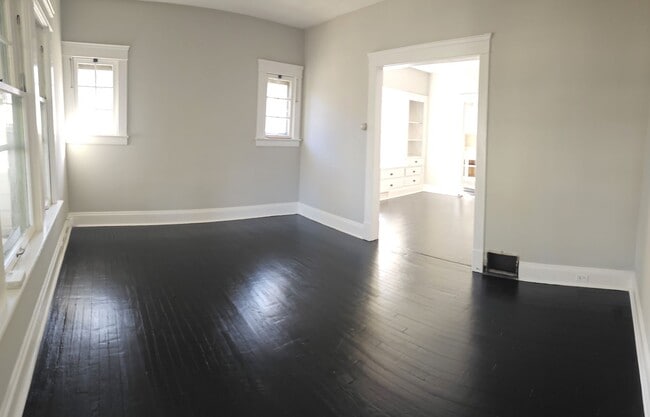 Building Photo - 11015 Fortune Ave