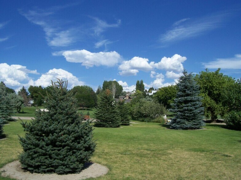 Near IF Country Club golf course - 2124 E Olympic Ave