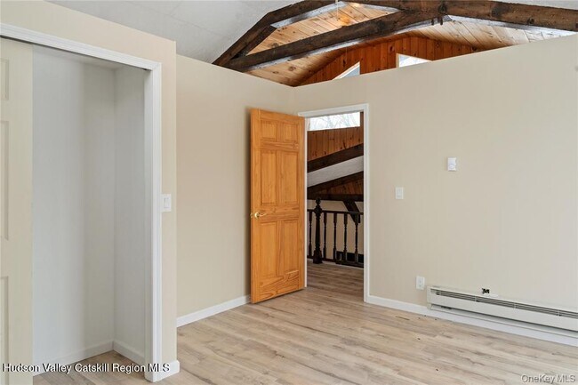 Building Photo - 378 Broadway