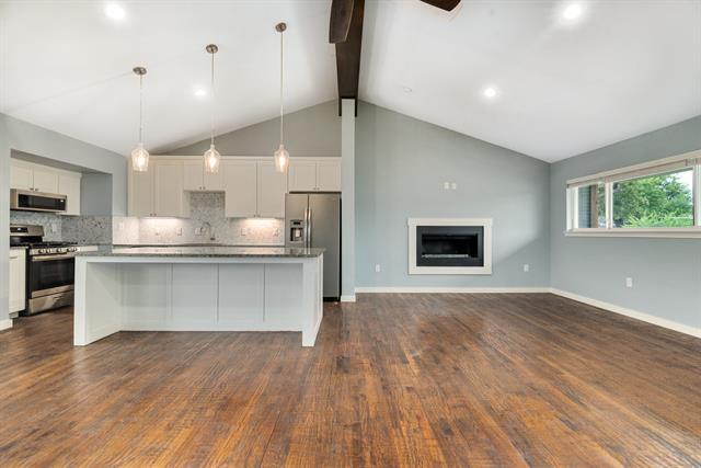 Building Photo - 3330 Darvany Dr