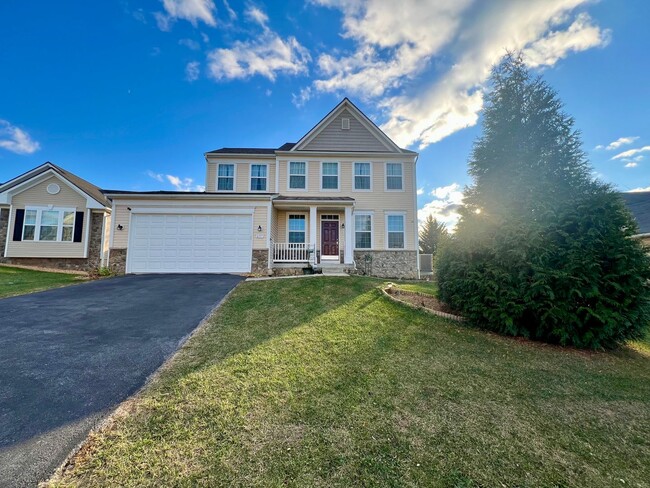 Primary Photo - 5 Bed, 3.5 Bath Single Family Home in Inwo...