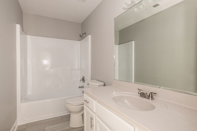 Building Photo - 1449 Brighton Cir