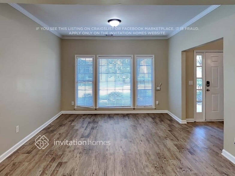 Building Photo - 7102 Big Woods Dr
