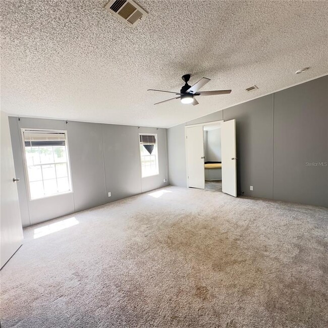 Building Photo - 6834 Glen Meadow Dr
