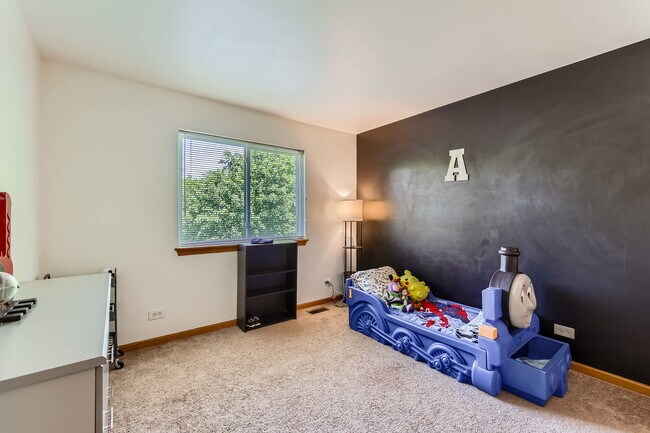 Building Photo - 34257 Trillium Way