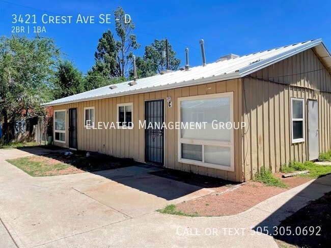 Building Photo - 3421 Crest Ave SE