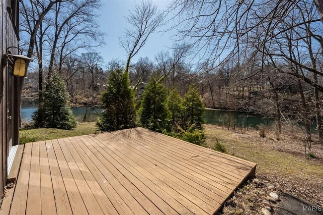 Building Photo - 20 Arrowhead Estates Ln