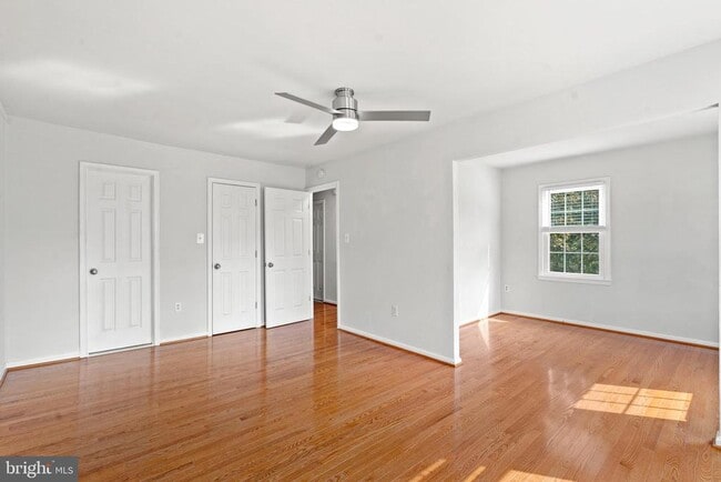 Building Photo - 9932 Longford Ct