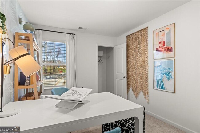 Building Photo - 2546 States Ave