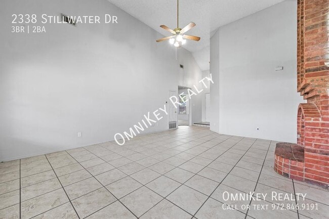 Building Photo - 2338 Stillwater Dr