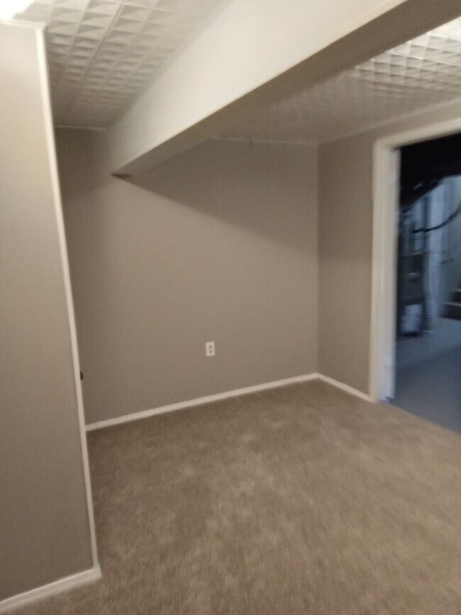 Building Photo - Coming soon! Newly Renovated SF in Liberty