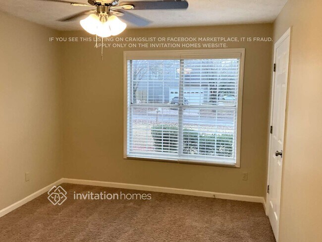 Building Photo - 810 Trellis Pond Ct