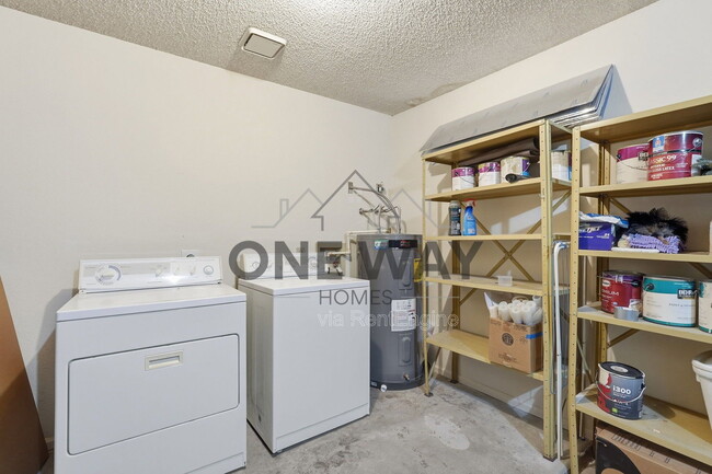 Building Photo - 2929 E Broadway Rd