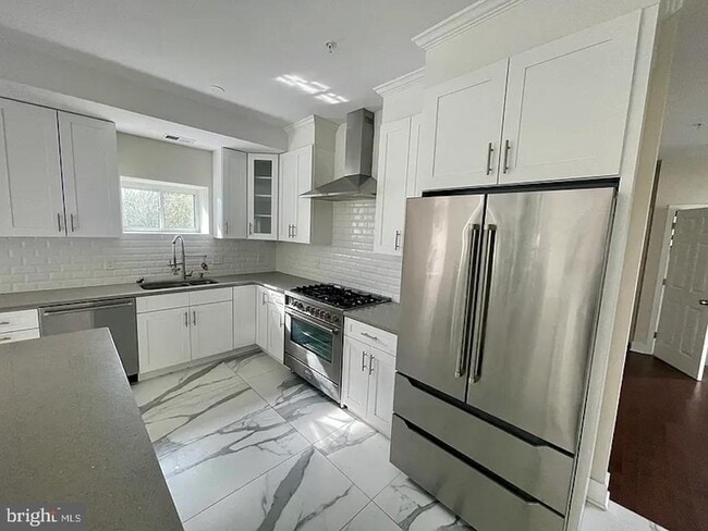 Building Photo - 8618 Jones Mill Rd