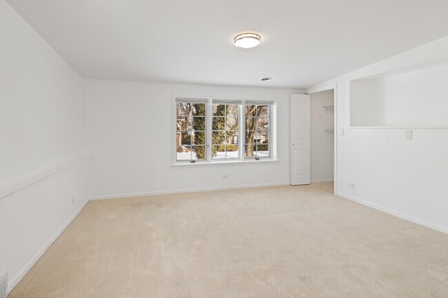 Building Photo - 41 Hackberry Ln