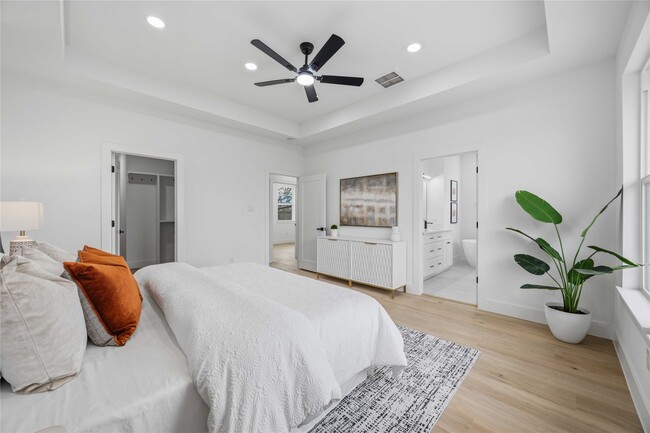 Building Photo - 2012 Yates St