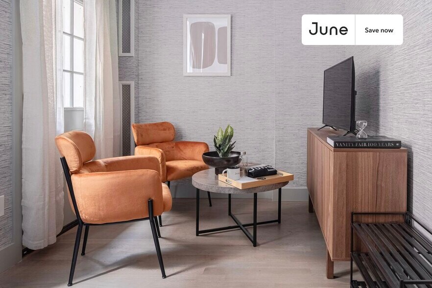 Primary Photo - 944 Columbus Ave