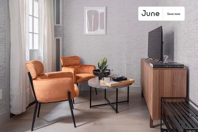 Building Photo - 944 Columbus Ave