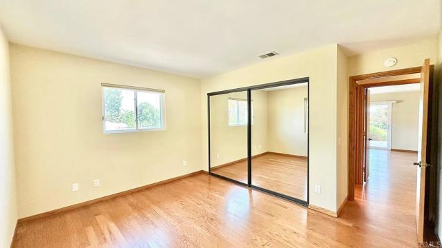 Building Photo - 2798 Alta Vista Dr