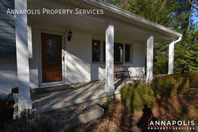 Building Photo - 90 Avondale Cir