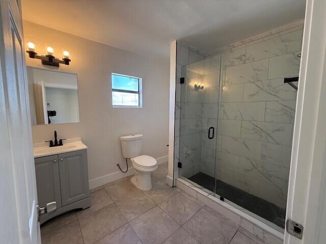 Building Photo - 904 4th St