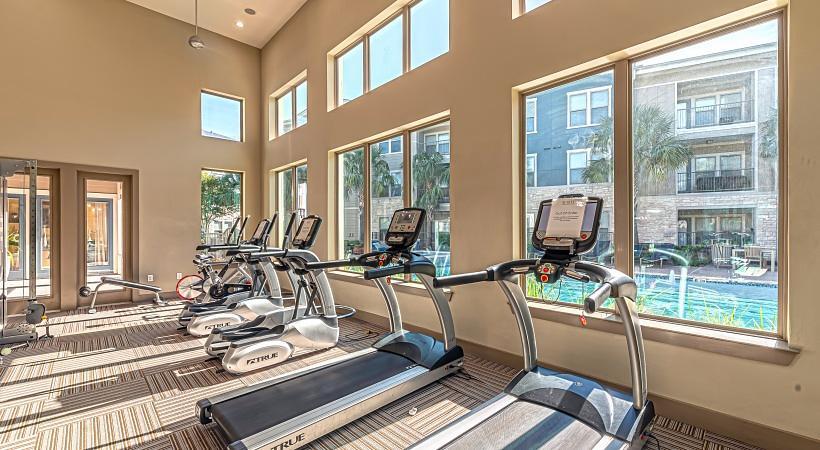 Building Photo - 9150 Hwy 6 N