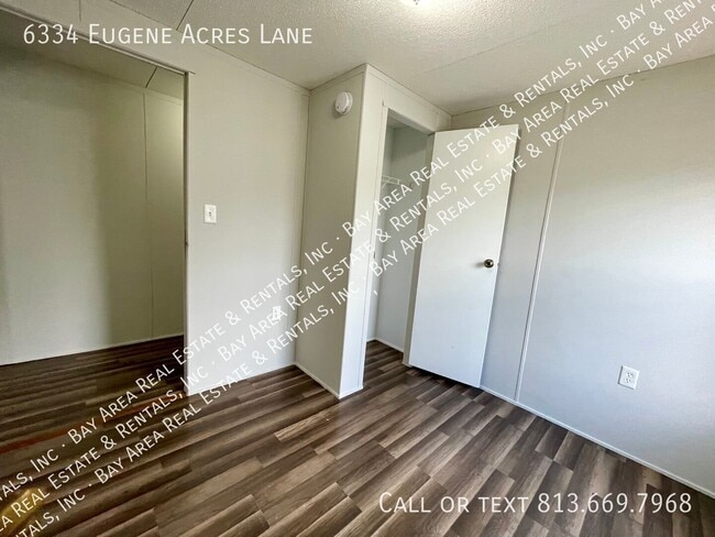Building Photo - 6334 Eugene Acres Ln