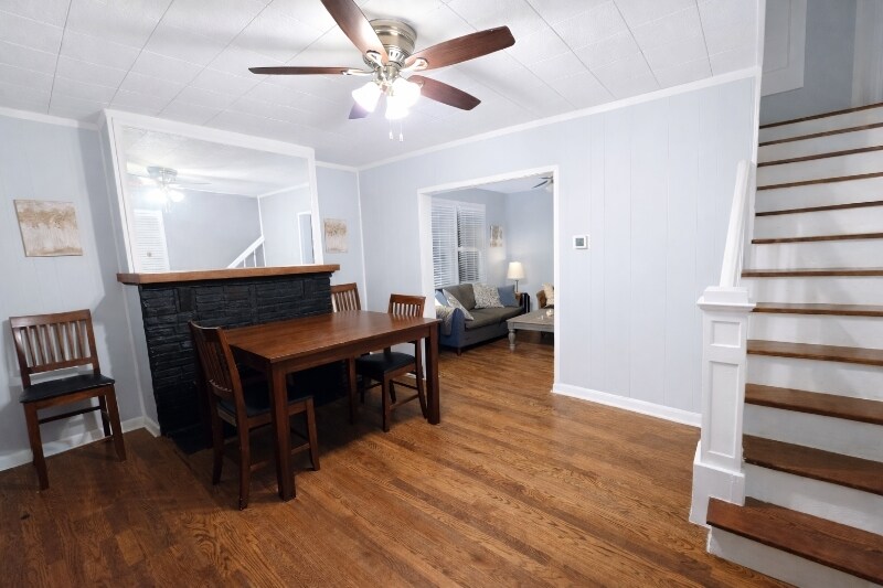 Building Photo - 1042 Lessing St